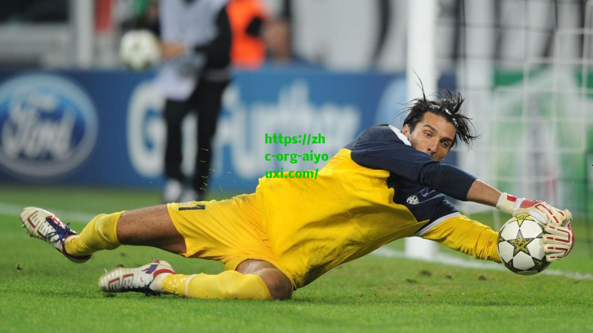 爱游戏中国-拜仁薪资结构再引关注，新援迪亚斯1400万欧年薪位列第七，超越奥利塞引发热议